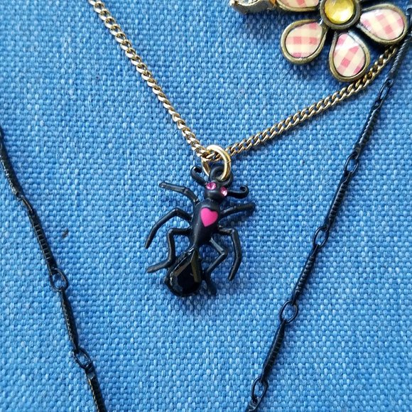 Betsey Johnson Vintage Quad-Strand Charm Necklace - EPC - Picture 3 of 8